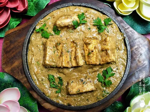 Kali Mirch Paneer (gravy)