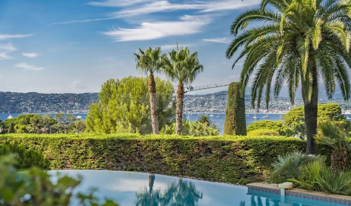 Villa with pool Antibes