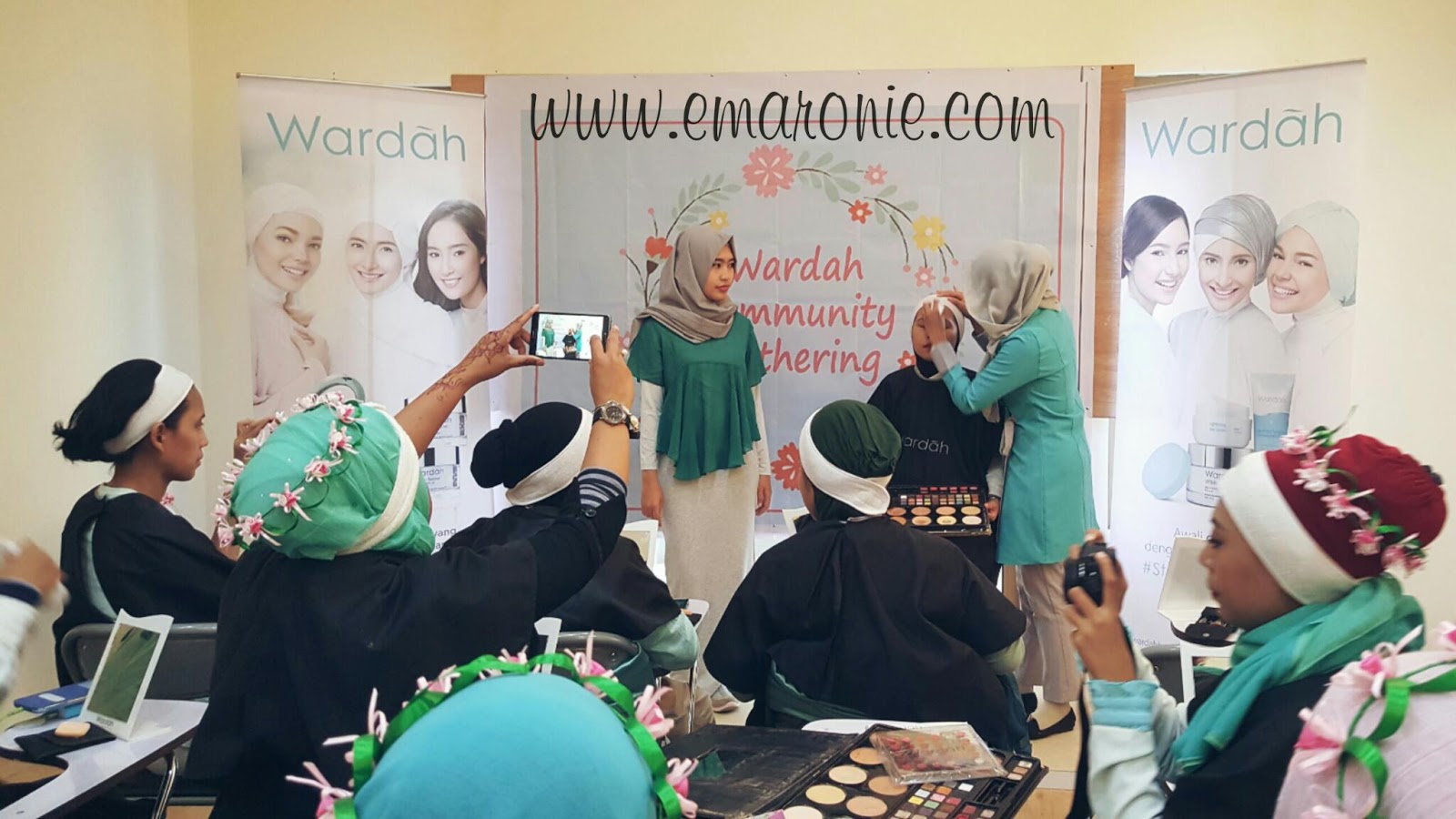 Eryvia Maronie Wardah Community Gathering CantikDariHati