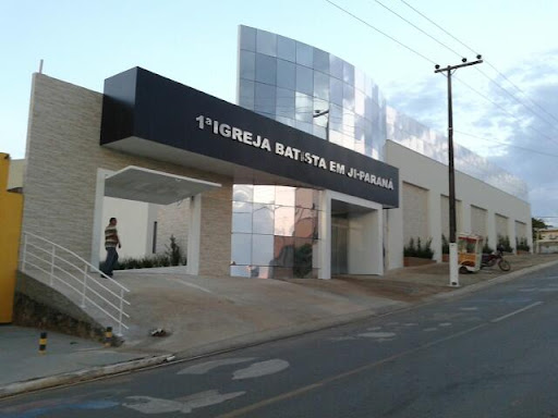 Igreja Batista, Av. Mal. Rondon, 493 - Bairro Centro, Ji-Paraná - RO, 76900-027, Brasil, Local_de_Culto, estado Rondônia