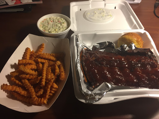 Barbecue Restaurant «Crossroads BBQ and More», reviews and photos, 1888 Colonel Glenn Hwy, Fairborn, OH 45324, USA