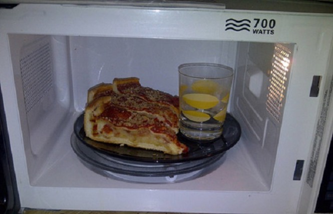 pizza-emborrachada-agua