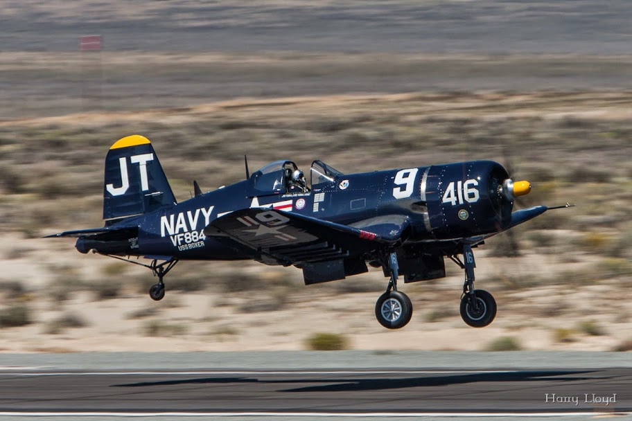 IMAGE: https://lh3.googleusercontent.com/-AxobpStFJZA/VCdEeFl7DHI/AAAAAAAAf2c/A6tRUcGs_I4/s912/HCL30701.jpg