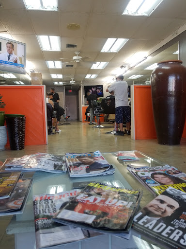 Barber Shop «Big Apple Style Barbershop», reviews and photos, 105 S Federal Hwy, Dania Beach, FL 33004, USA