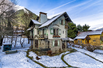 chalet à Chamonix-Mont-Blanc (74)