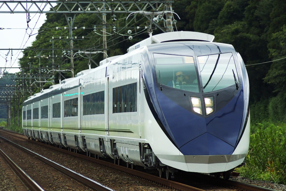 파일:Keisei_Electric_Railway_Type-AE.jpg