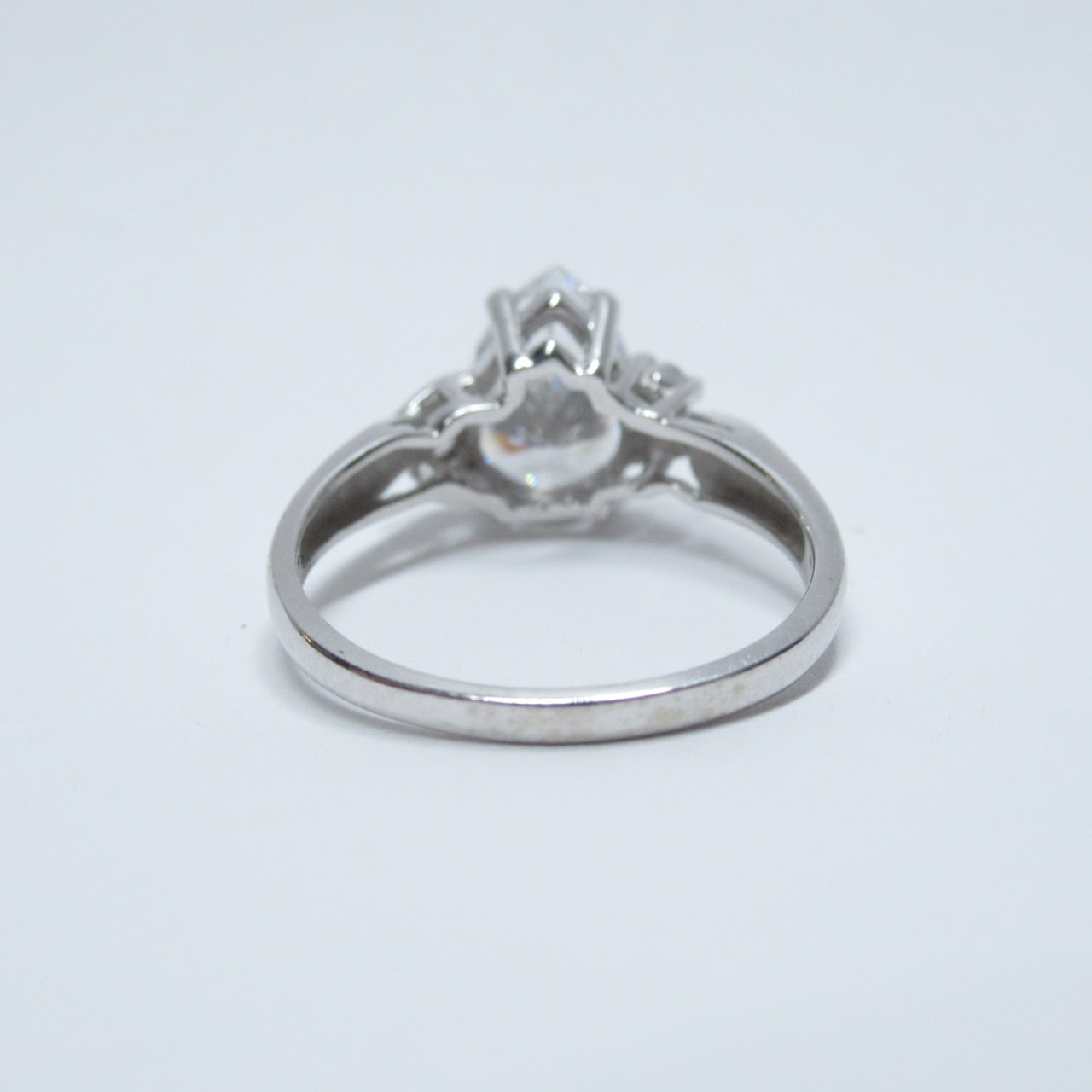 10K White Gold & CZ Ring