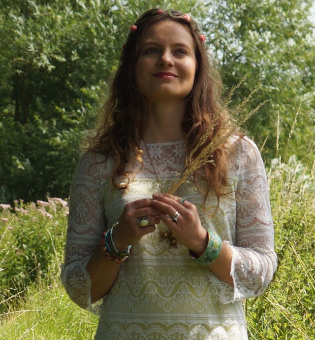 white lace boho dress