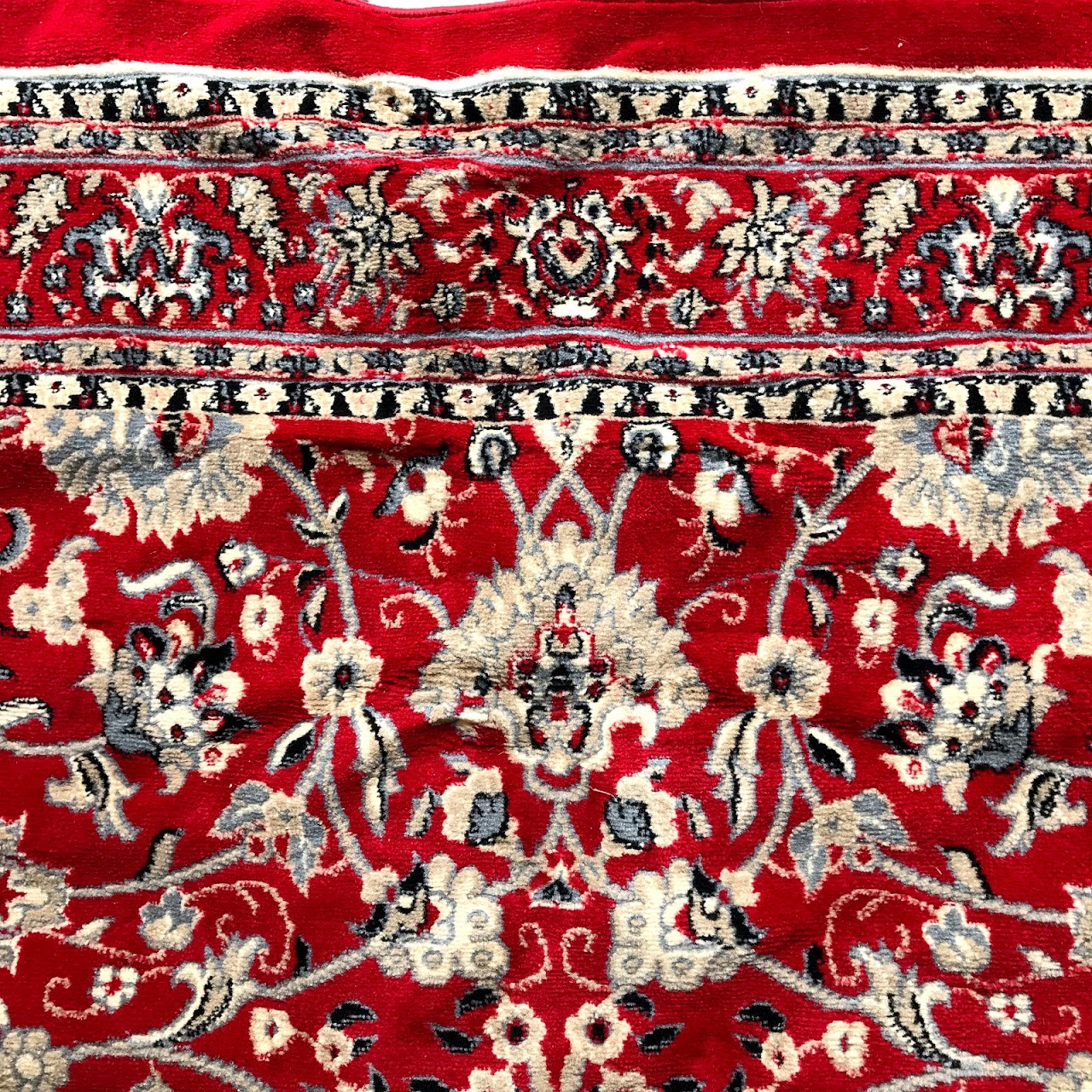 Unique Loom Kashan Collection Area Rug | auction.housingworks.org