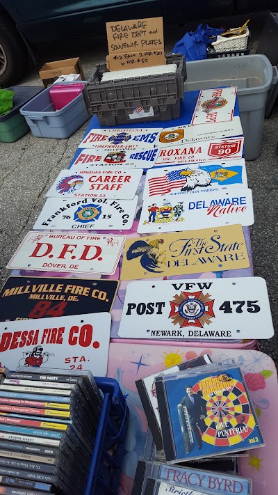 Photos of Treasure Hunt Records and Collectibles