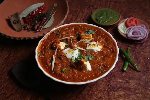 Ambarsar Special Tawa Paneer