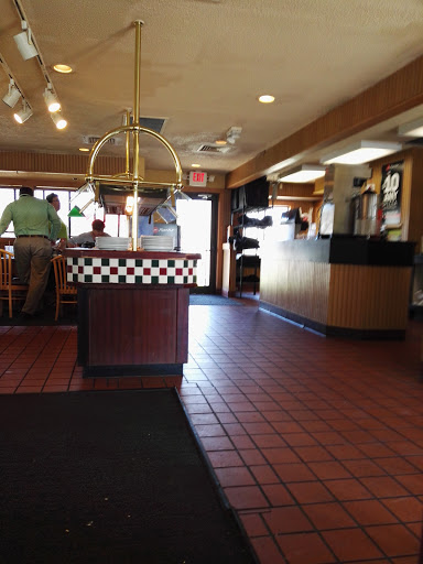 Pizza Restaurant «Pizza Hut», reviews and photos, 520 US-231, Jasper, IN 47546, USA