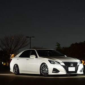 クラウンアスリート ARS210