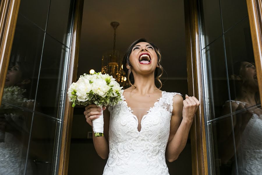 Fotógrafo de casamento Giuseppe Genovese (giuseppegenoves). Foto de 29 de março 2021