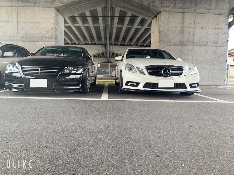 Eクラス セダンのコラボ・初顔合わせに関するカスタム事例の投稿画像2枚目