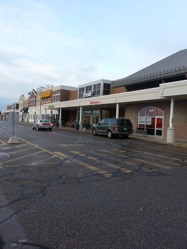 Grocery Store «Meijer», reviews and photos, 800 Brown Rd, Auburn Hills, MI 48326, USA