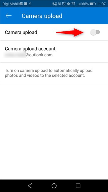 L'interruttore Caricamento fotocamera dall'app OneDrive