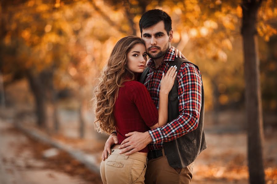 Fotografo di matrimoni Aleskey Latysh (alexeylatysh). Foto del 24 novembre 2017