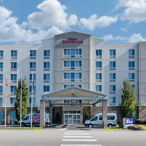 Hilton Garden Inn Kansas City/Kansas logo