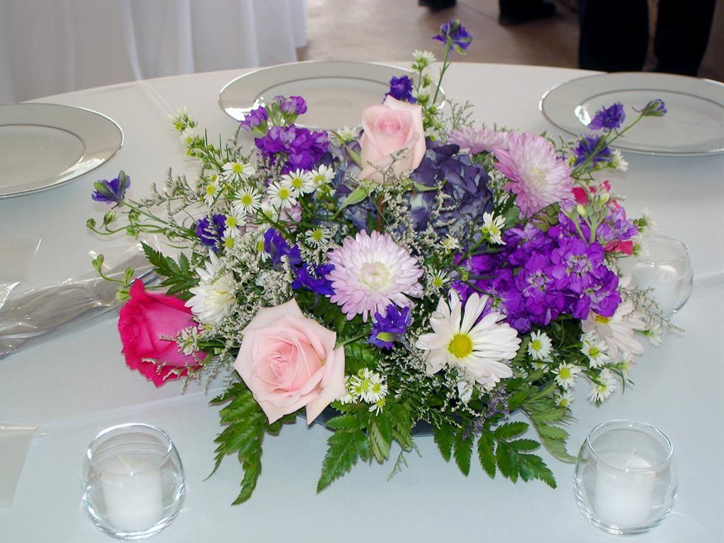 candle and flower centerpieces