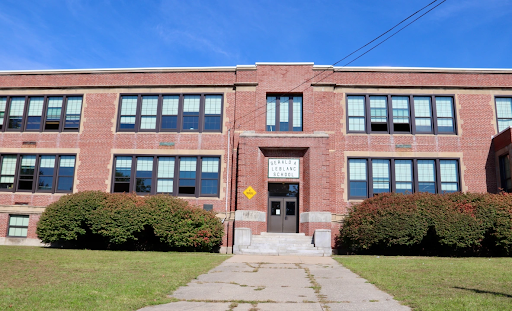 Lowell MA school melee injures security officer, 2 staff members