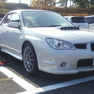 インプレッサ WRX STI