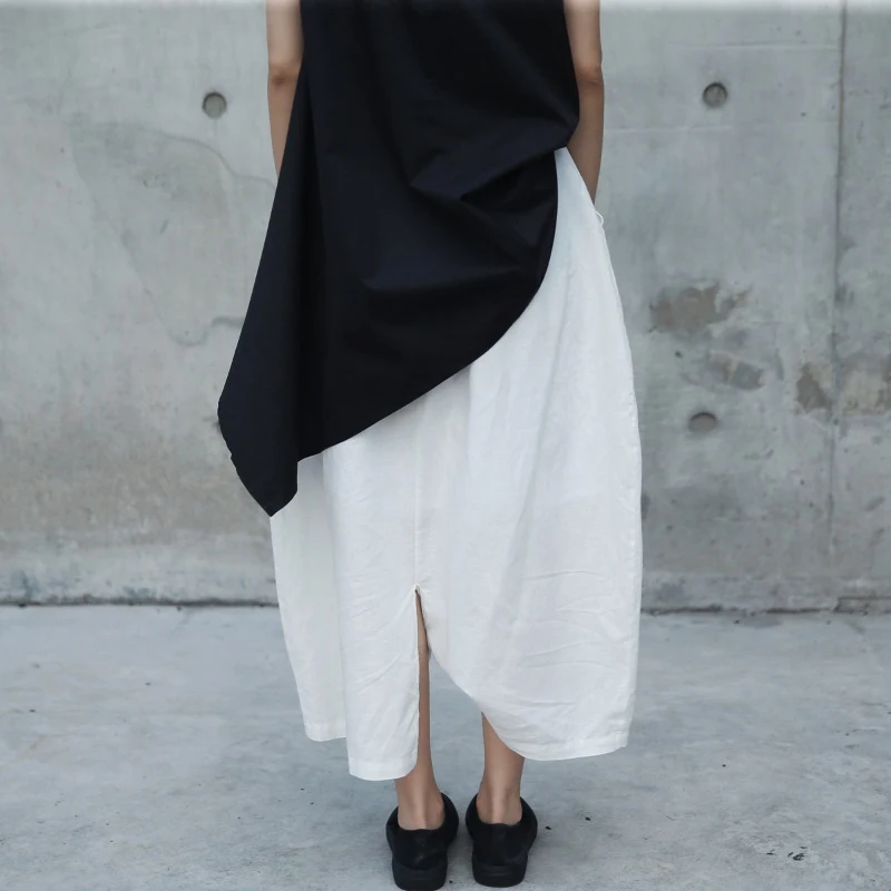 Pantalon Blanc en Coton et Lin, Culotte Décontractée Ample et Circulaire, parfait pour un style décontracté et confortable, idéal pour l'été.