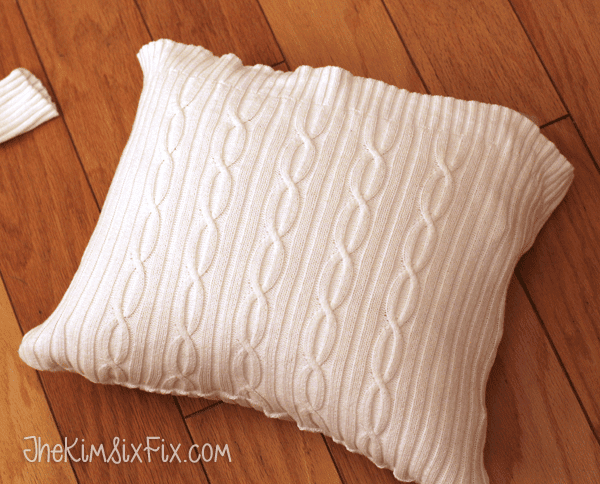 DIY Pillow from old sweater