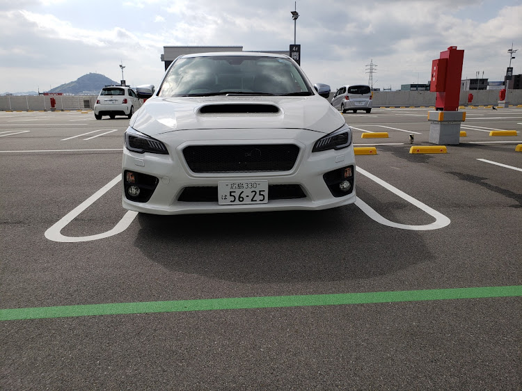 レヴォーグのレヴォ太さんが投稿したカスタム事例の投稿画像1枚目