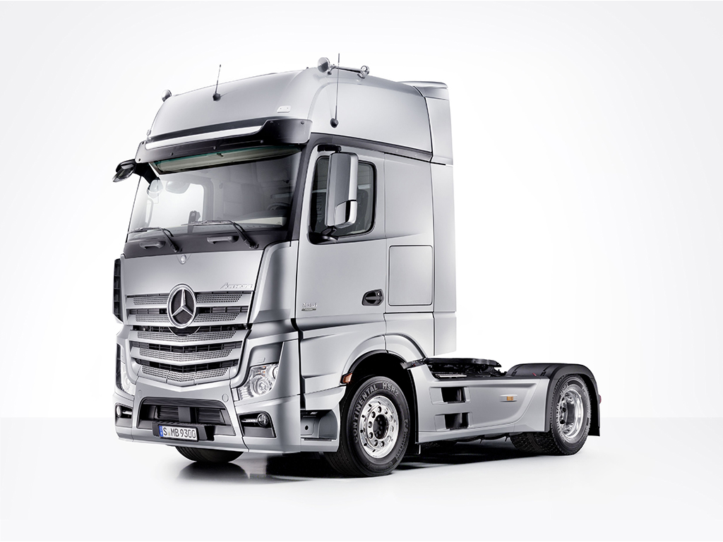 파일:Mercedes-Benz_Actros.jpg