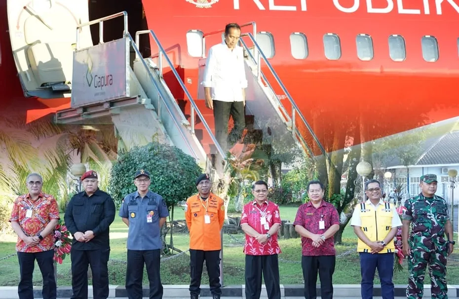 Presiden RI Joko Widodo tiba di Bumi Nyiur melambai untuk melaksanakan serangkaian kunjungan kerja (kunker) di Wilayah Sulawesi Utara. (Foto istimewa)