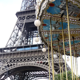 tour; eiffel; parigi