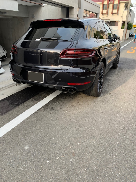マカンのマカンGTS・ポルシェ・洗車・ビートル・ビートルRラインに関するカスタム事例の投稿画像2枚目