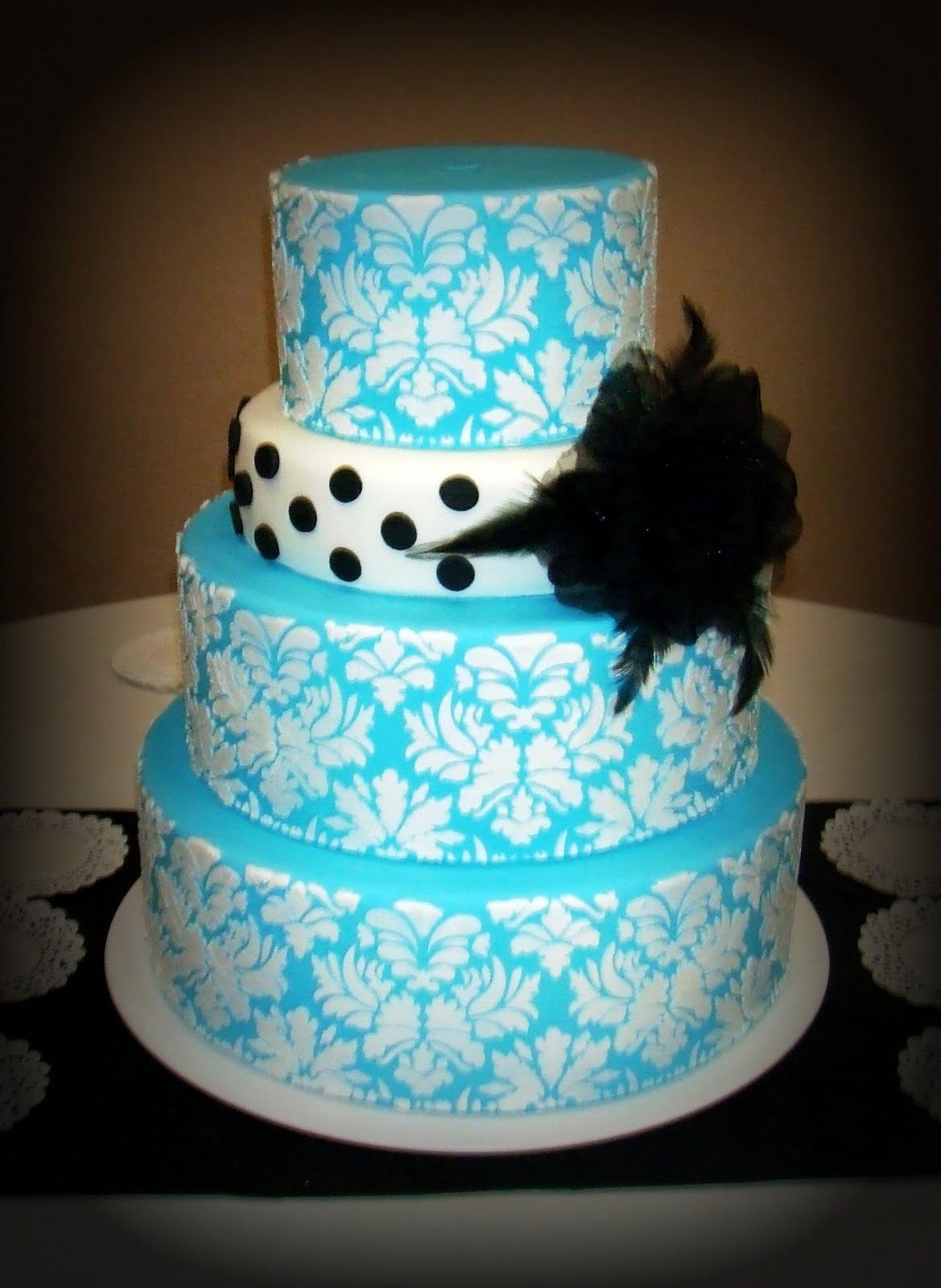 damask wedding cupcakes