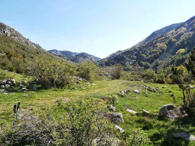 Entramos en la parte ancha del valle de Angoustrine