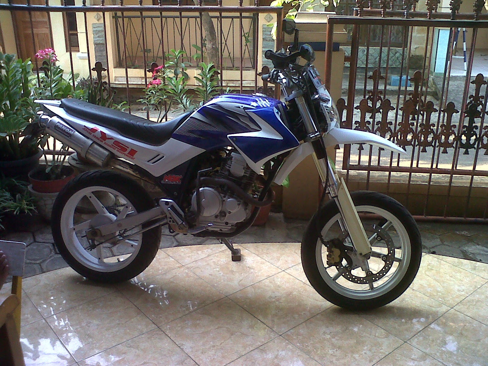 Scorpio Z Modifikasi Trail