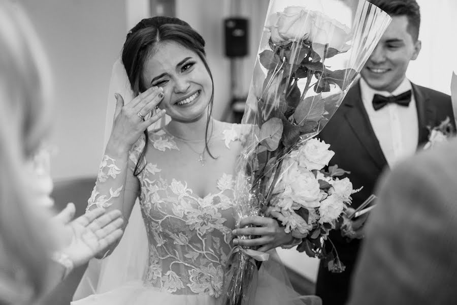 Nhiếp ảnh gia ảnh cưới Dariya Iva (dashka6266). Ảnh của 11 tháng 2 2019