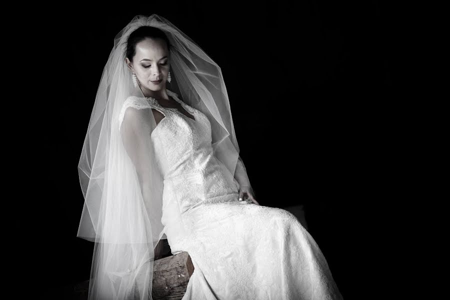 Esküvői fotós Cata Bobes (catabobes). Készítés ideje: 2016 november 27.