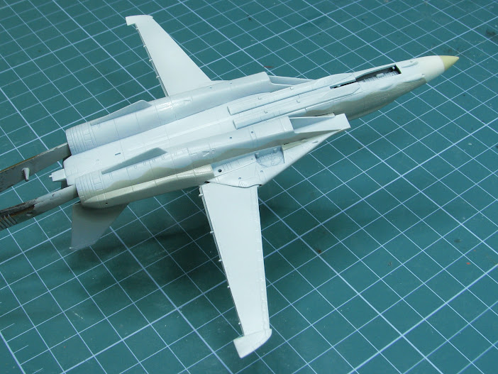 F-14%2B027.jpg