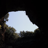 Kijkje door het “dak” van de Melissani-cave.