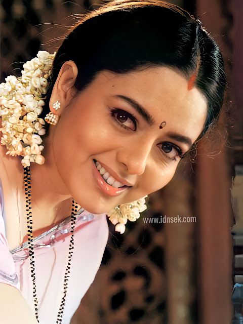 Actress Soundarya