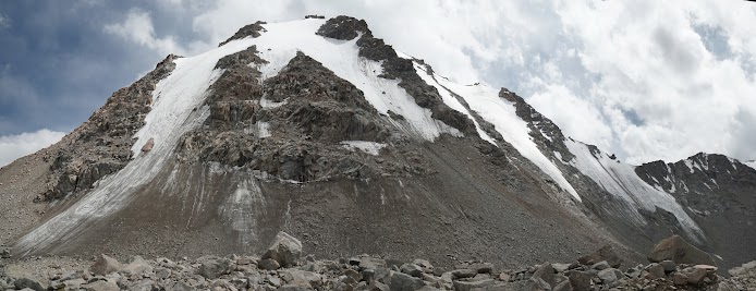 Am 3.890 m hohen Tosor Pass