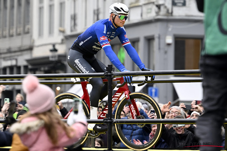 "Dat Van Aert niet topfavoriet is, is duidelijk": Van der Poel niet akkoord met vader en schat ook andere concurrenten in