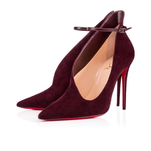 DIARY OF A CLOTHESHORSE: TODAYS SHOES ARE FROM CHRISTIAN LOUBOUTIN