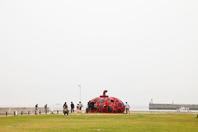 Yayoi Kusama "Red Pumpkin"