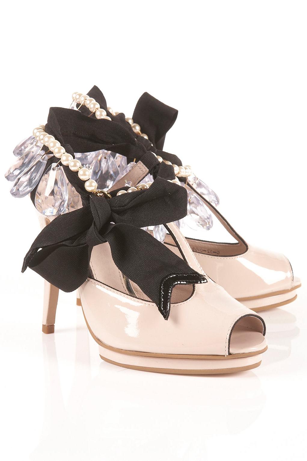 Beyond Beyond   Tag archive for Wedding shoes Beyond Beyond