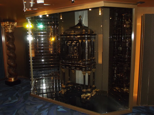 Самый лучший круизный лайнер Noordam, Holland America Line (HAL) Самый лучший круизный лайнер Noordam, Holland America Line (HAL)