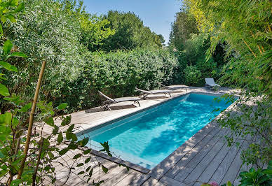 House with pool and terrace 3