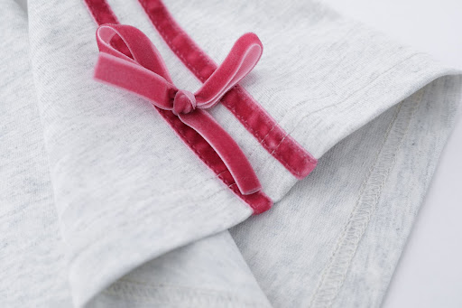 Title 7, Womens Embroidered Ribbon Stitching Short Slee...