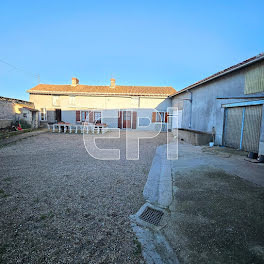 maison à La Tour-Saint-Gelin (37)